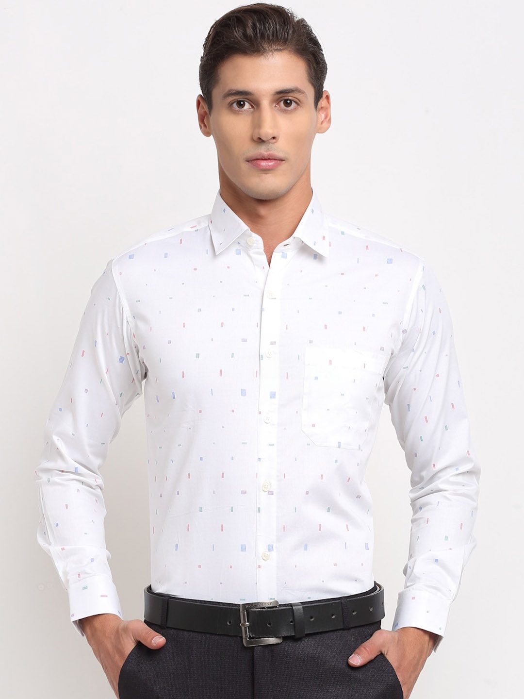 

FINNOY Men White & Blue Butti Giza Cotton Formal Shirt