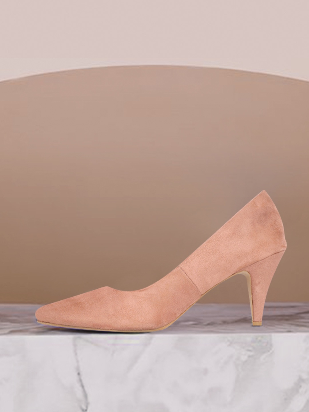 

her by invictus Nude-Coloured Solid Pumps