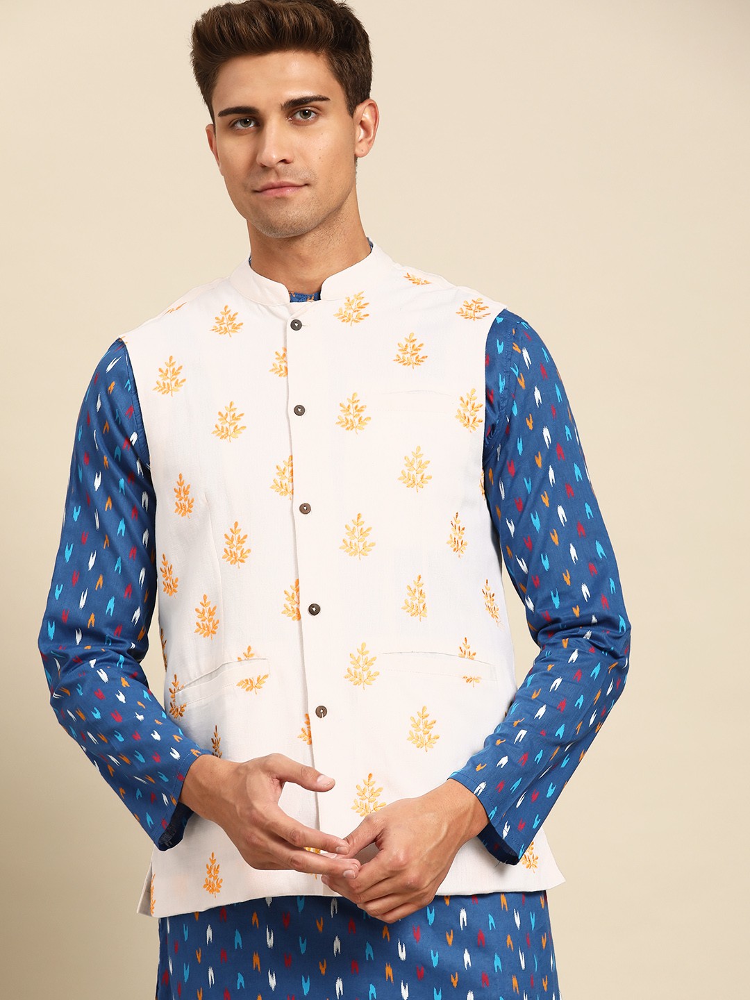 

Anouk Phool-Bagaan Men Off White & Yellow Cotton Linen Floral Embroidered Nehru Jacket