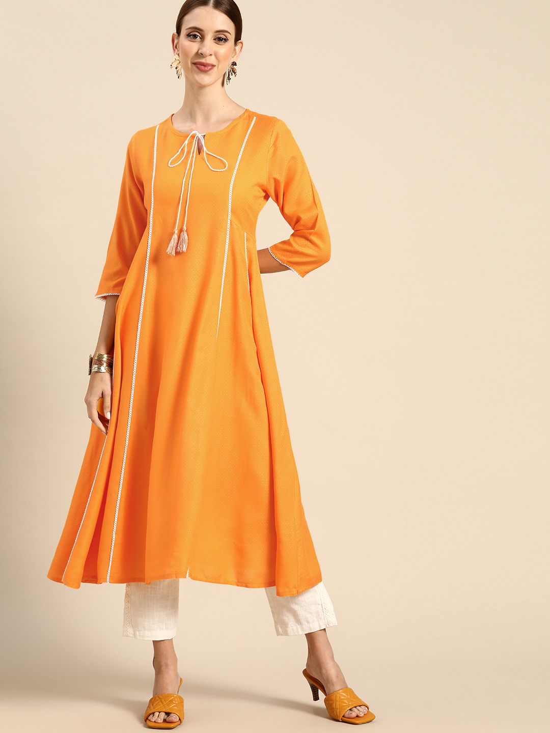 

Anouk Phool-Bazaar Women Yellow Woven Design Lace Inserts Detail Anarkali Kurta