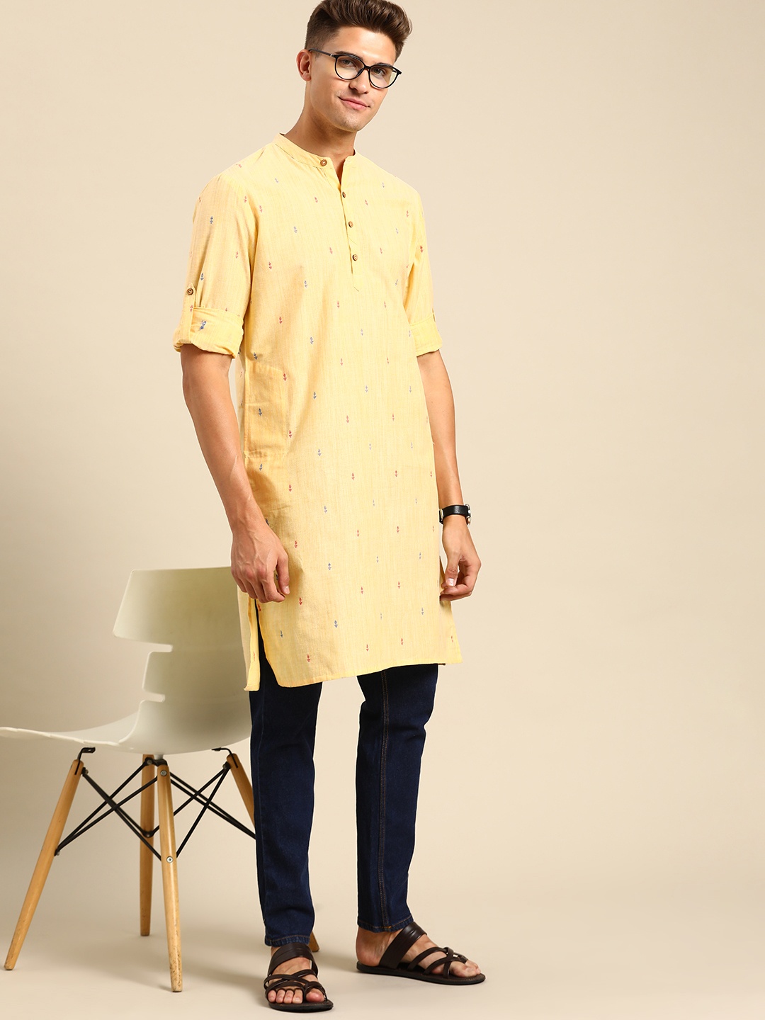 

Anouk Men Yellow Embroidered Thread Work Kurta
