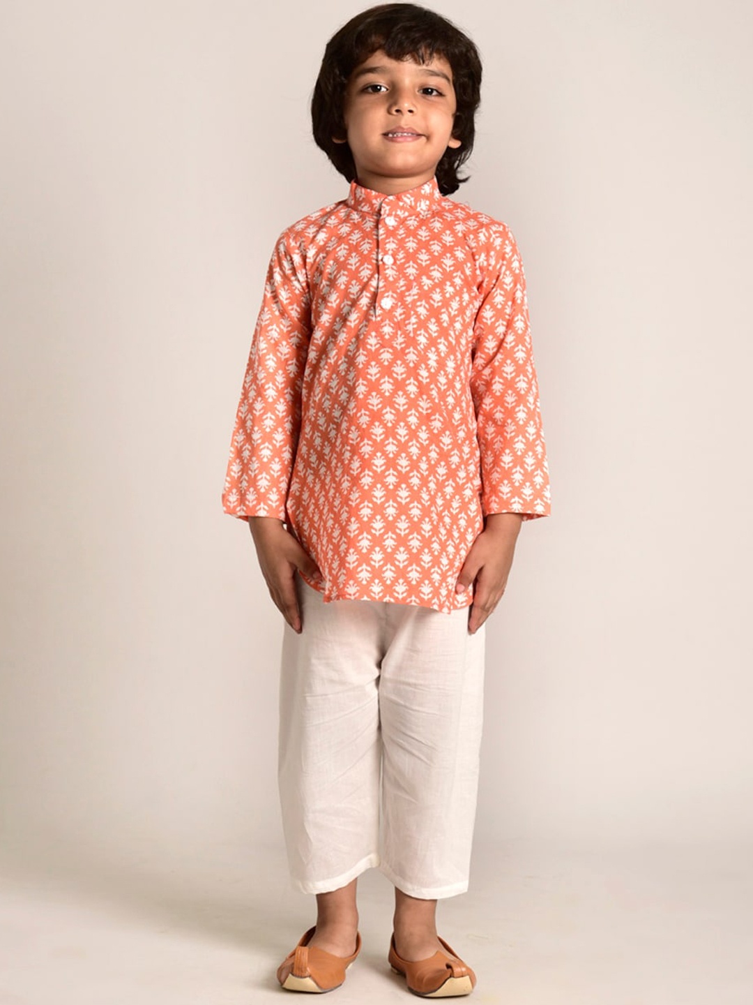 

CUTE LEMONS Boys Orange Ethnic Motifs Printed Pure Cotton Kurta with Pyjamas