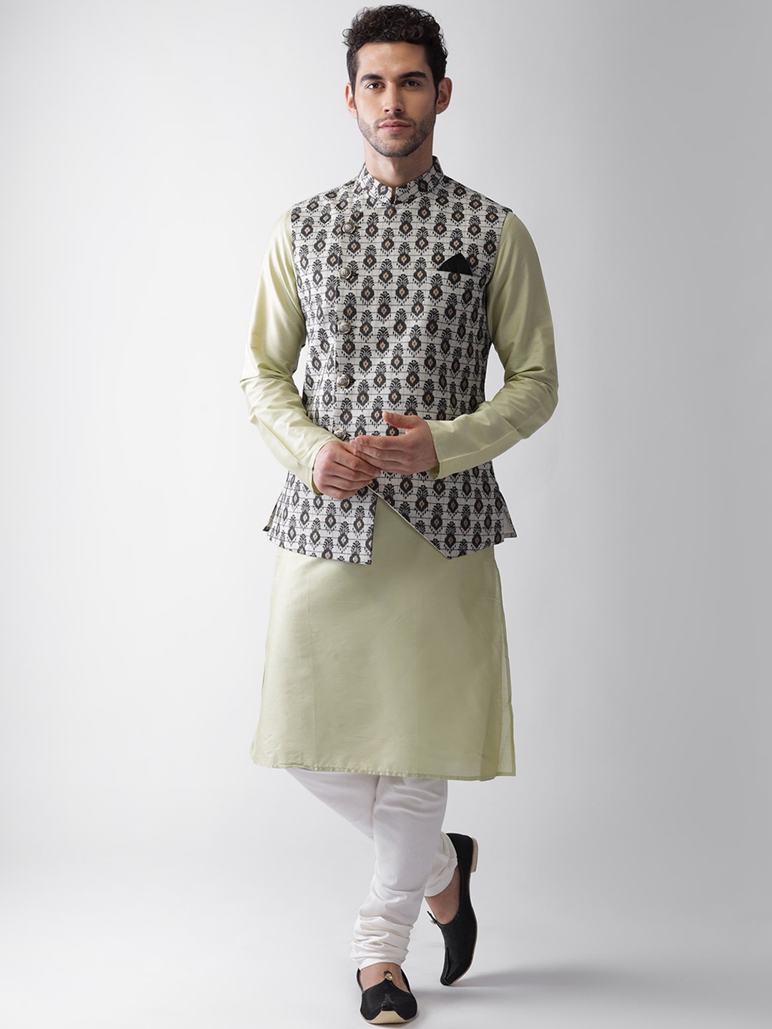 

KISAH Men Grey Regular Kurta with Pyjamas & Printed Jacket