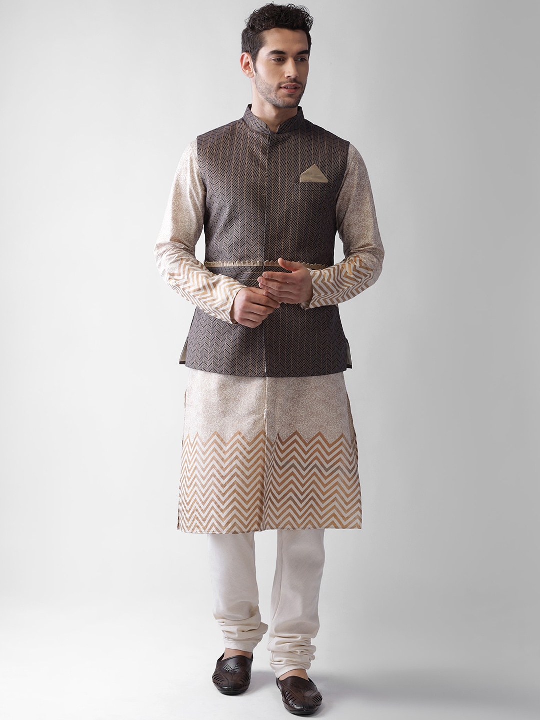 

KISAH Men Black & Beige Printed Layered Kurta with Pyjamas & Jacket