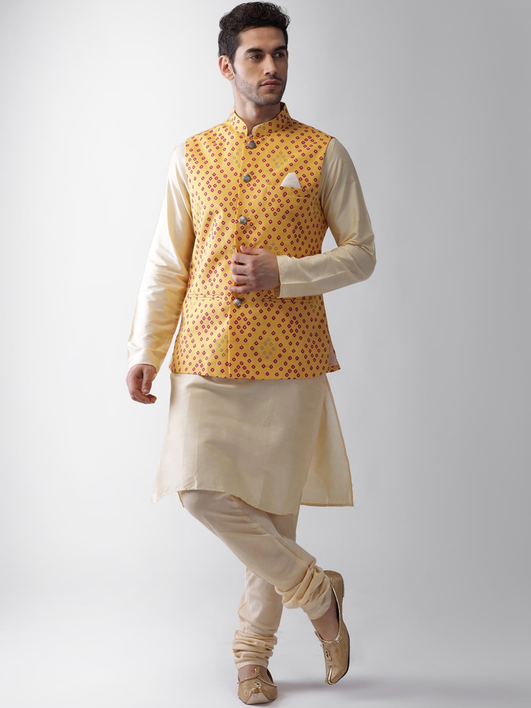 

KISAH Men Yellow Regular Kurta with Pyjamas