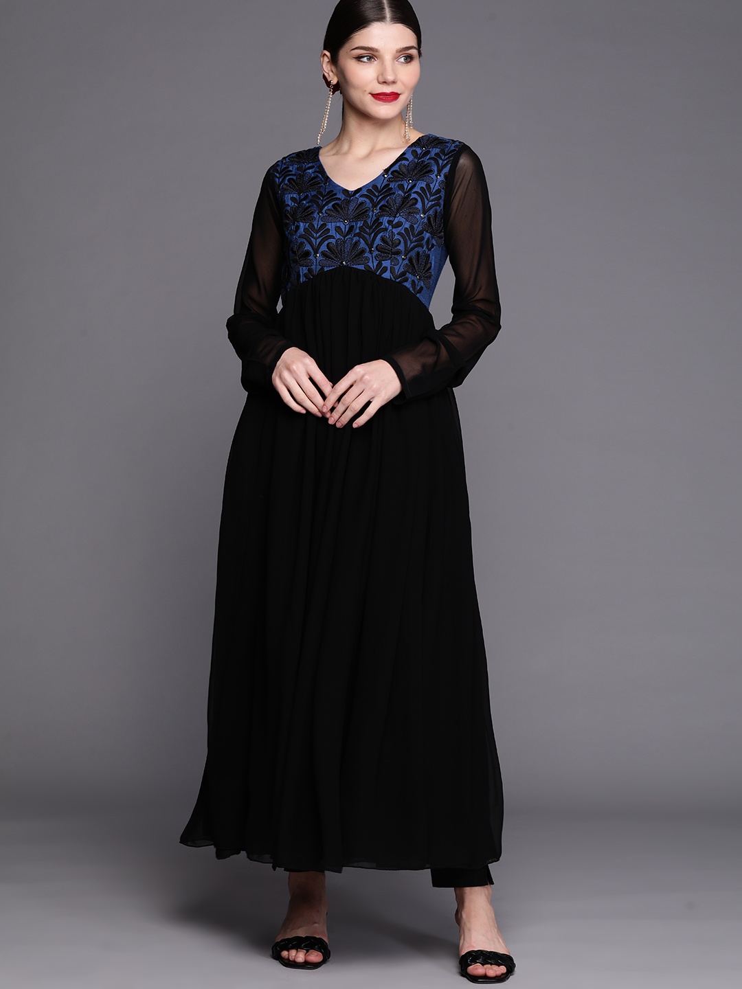 

Inddus Women Black & Blue Floral Yoke Design Thread Work Georgette Anarkali Kurta