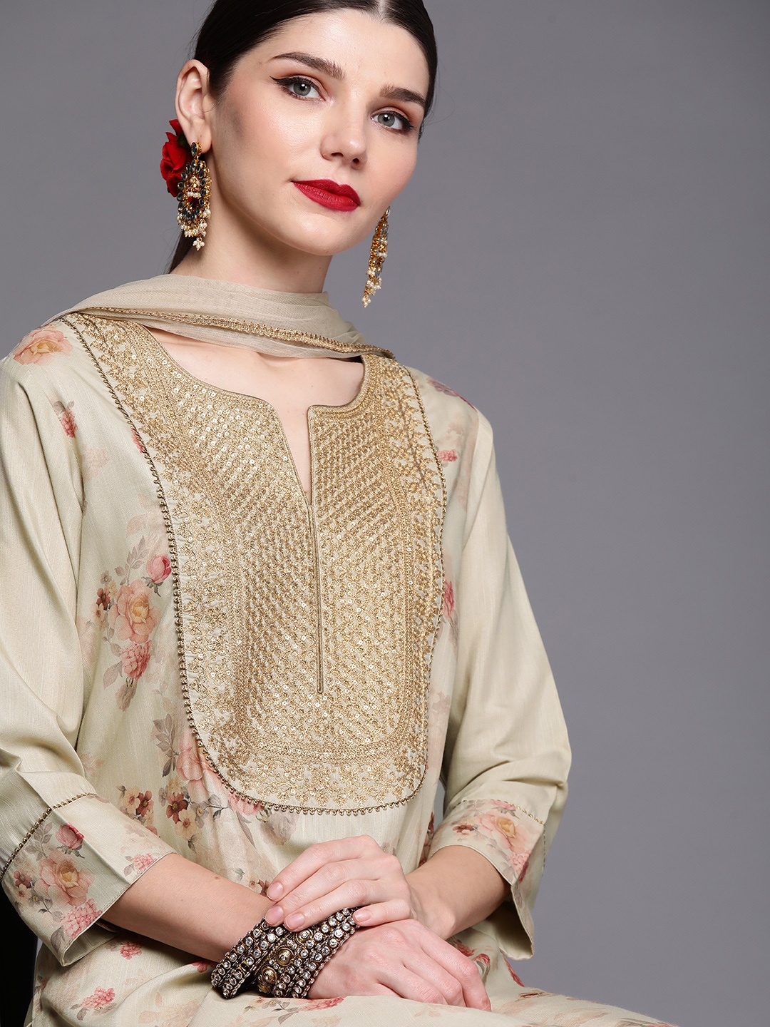 

Inddus Women Beige Floral Printed Sequinned Kurta with Palazzos & Dupatta