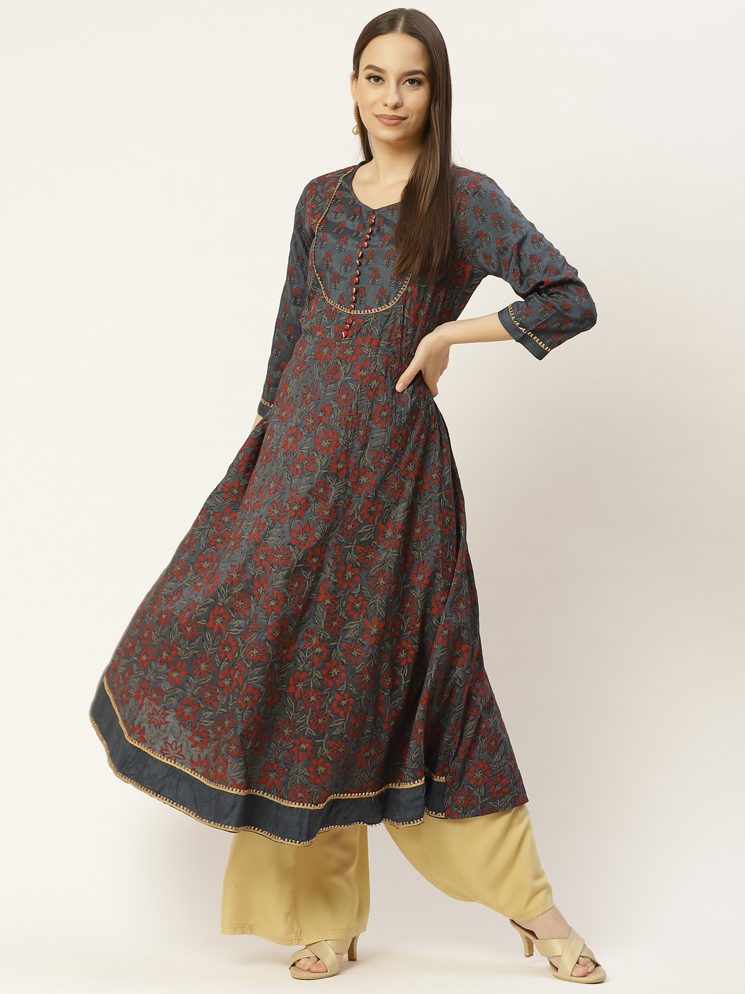 

Maaesa Women Blue & Red Printed Floral Anarkali Kurta
