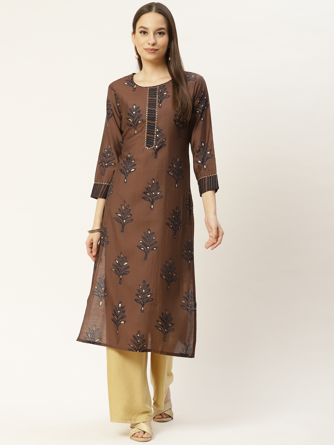 

Maaesa Women Brown & Black Floral Printed Floral Kurta