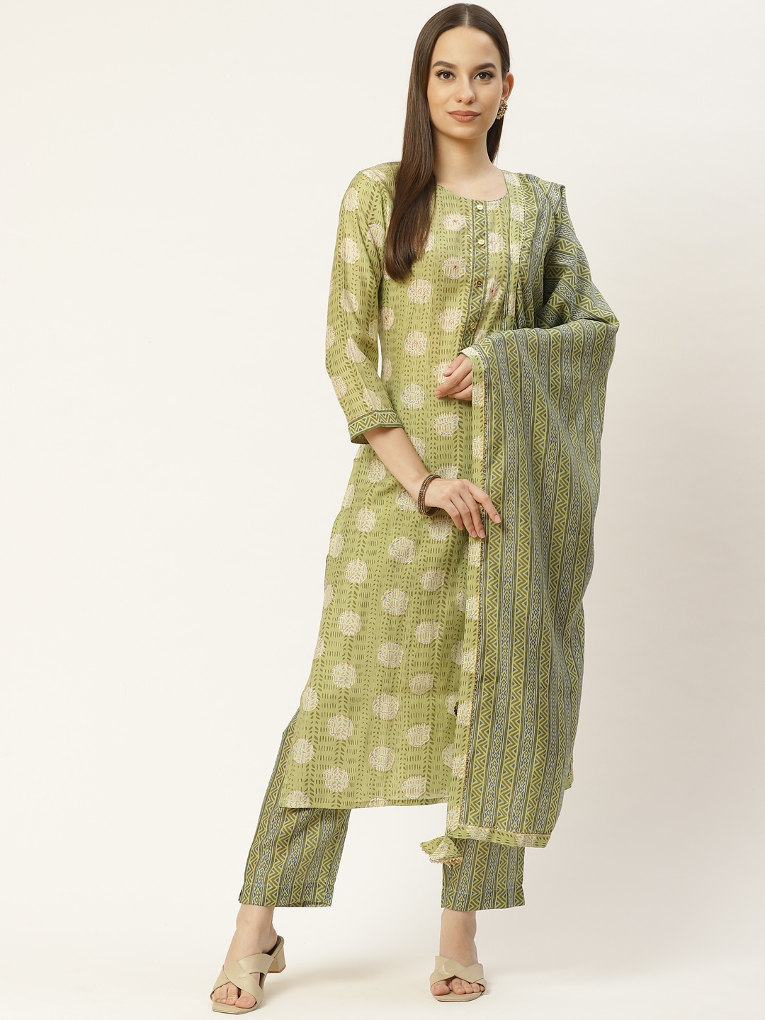 

Maaesa Women Green Printed Regular Kurta with Trousers & With Dupatta
