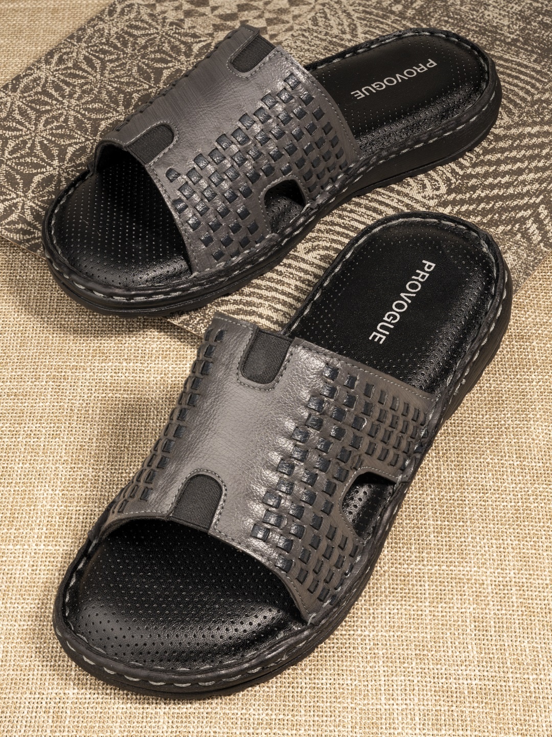 

Provogue Men Grey Solid Comfort Sandals