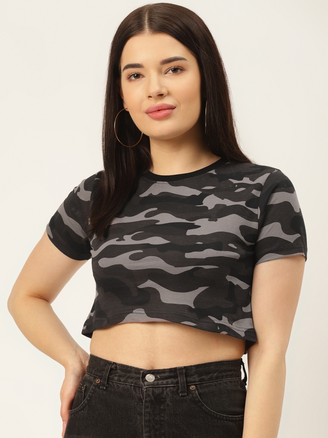

Rodzen Women Grey Printed Pure Cotton Slim Fit Pure Cotton T-shirt