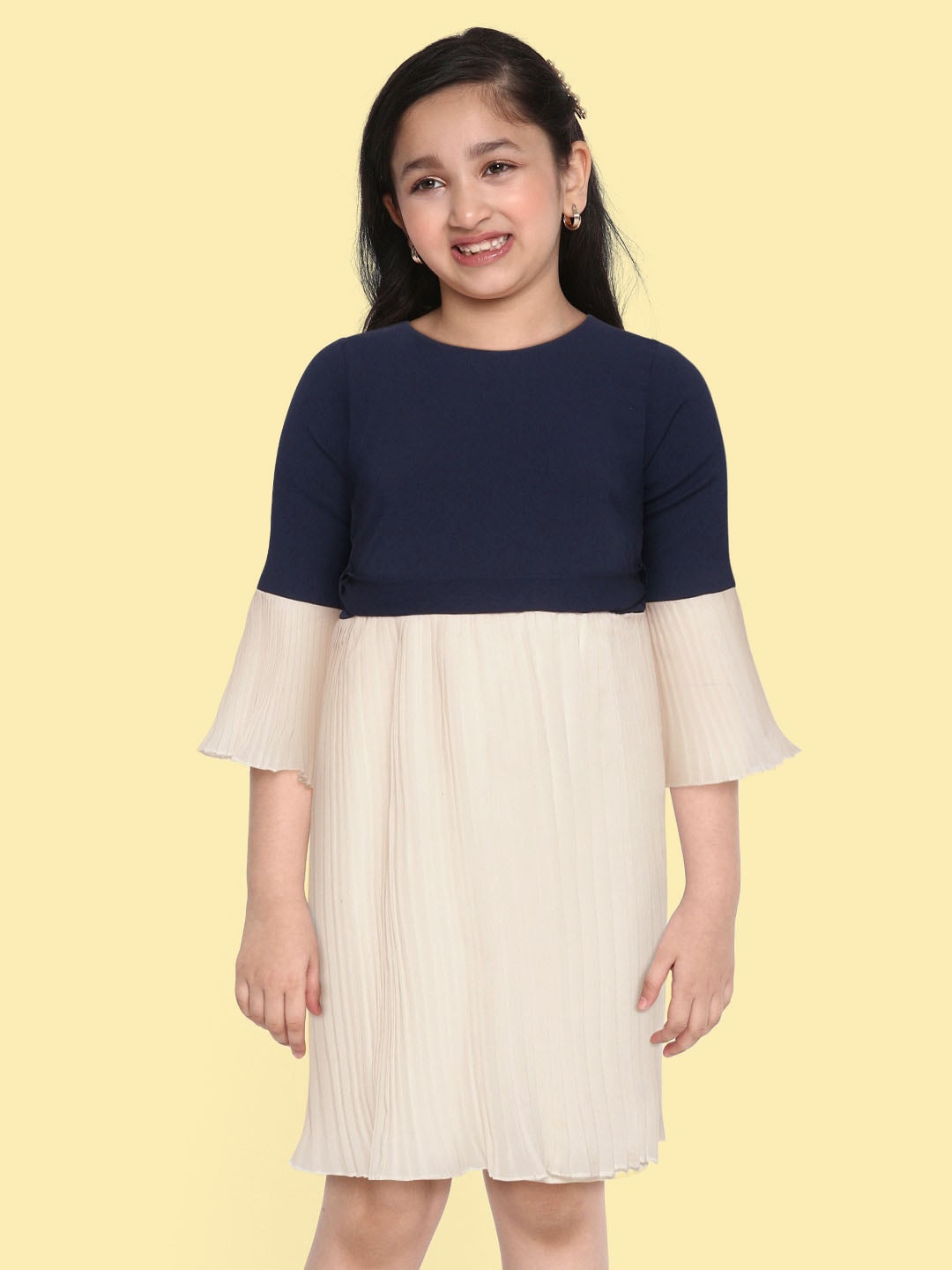 

Bella Moda Navy Blue & Beige Colourblocked Georgette Dress