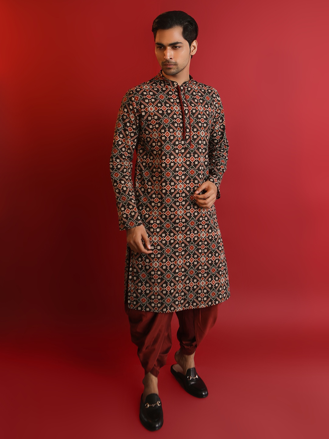 

KISAH Men Multicoloured Ethnic Motifs Printed Kurta, Multi