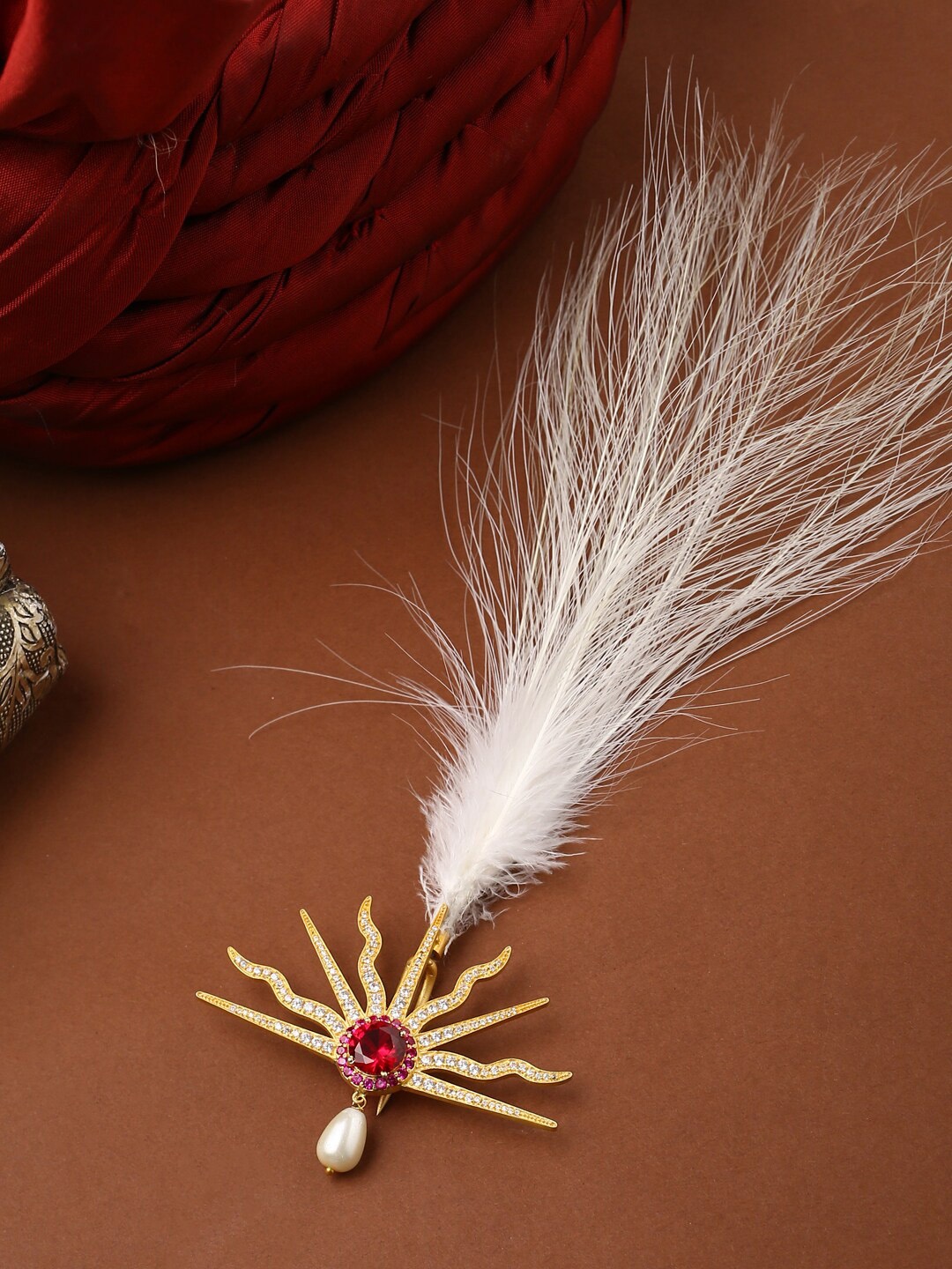 

COSA NOSTRAA Men Gold-Plated & Red Stone-Studded & Beaded Maharaja Kalangi
