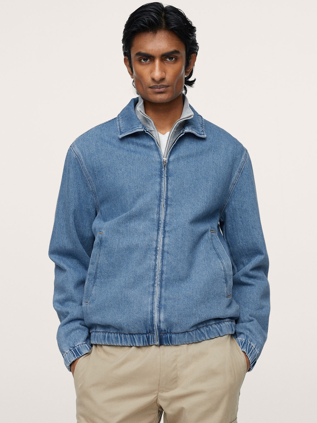 

MANGO MAN Blue Solid Pure Cotton Denim Bomber