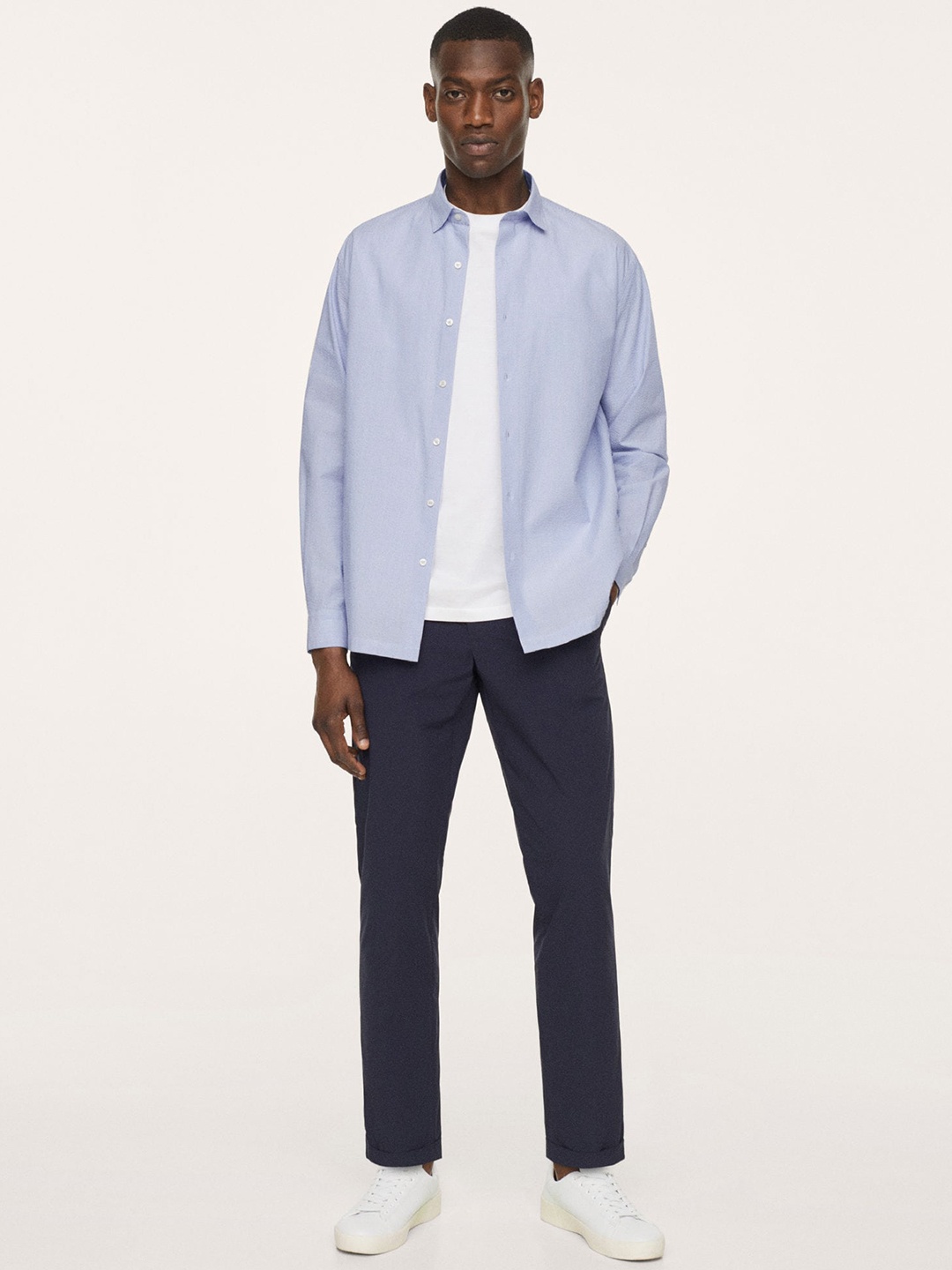 

MANGO MAN Men White & Blue Striped Seersucker Shirt