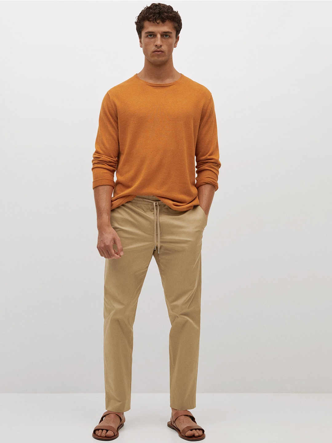 

MANGO MAN Khaki Regular Fit Solid Trousers