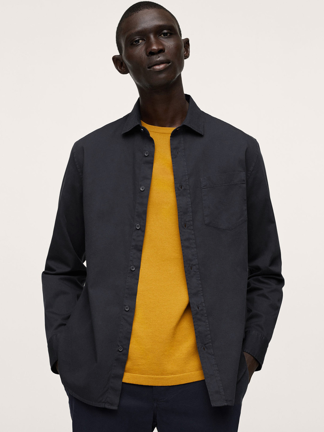 

MANGO MAN Men Navy Blue Pure Cotton Solid Casual Shirt