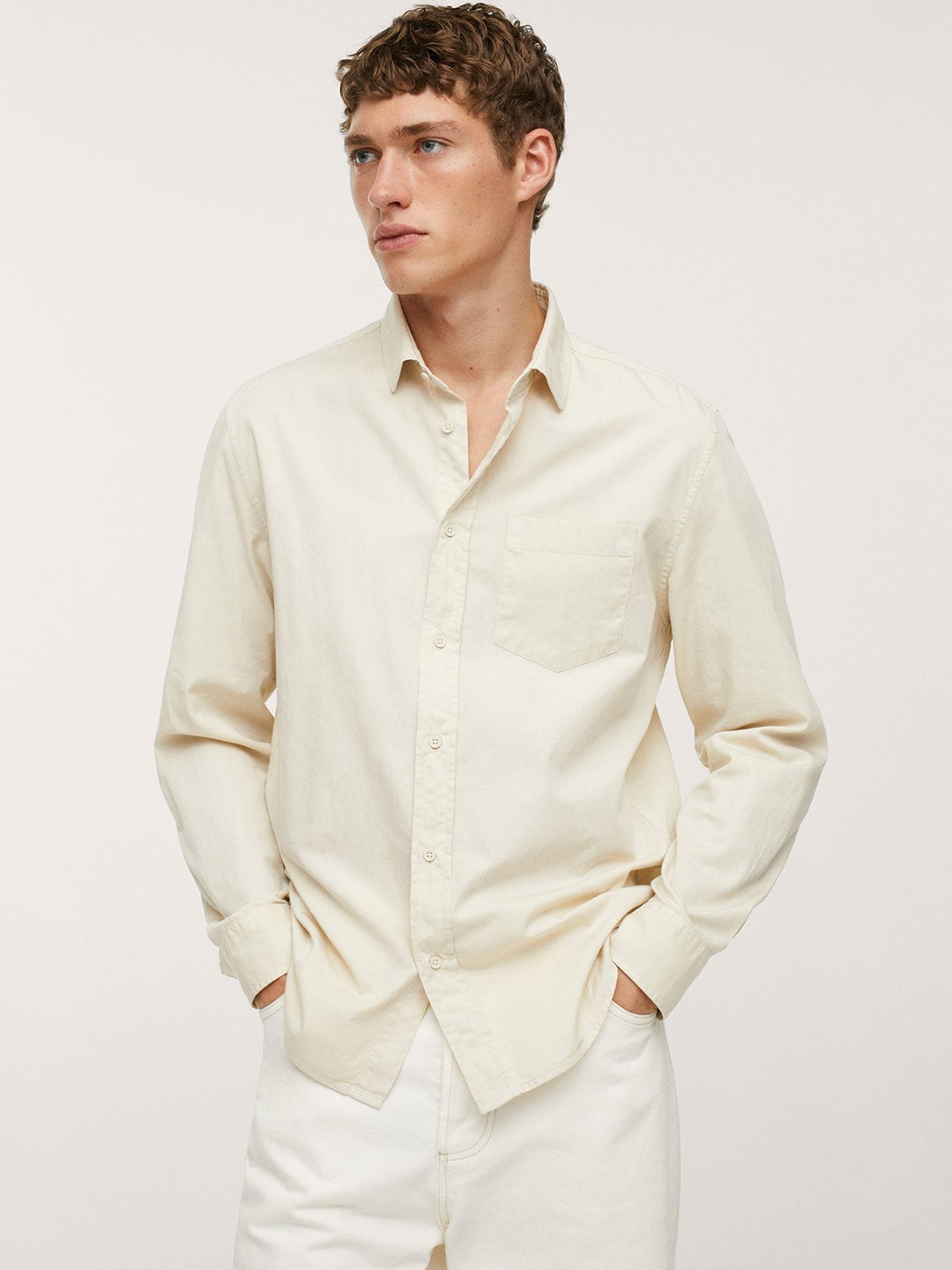 

MANGO MAN Men Cream-Coloured Pure Cotton Solid Casual Shirt