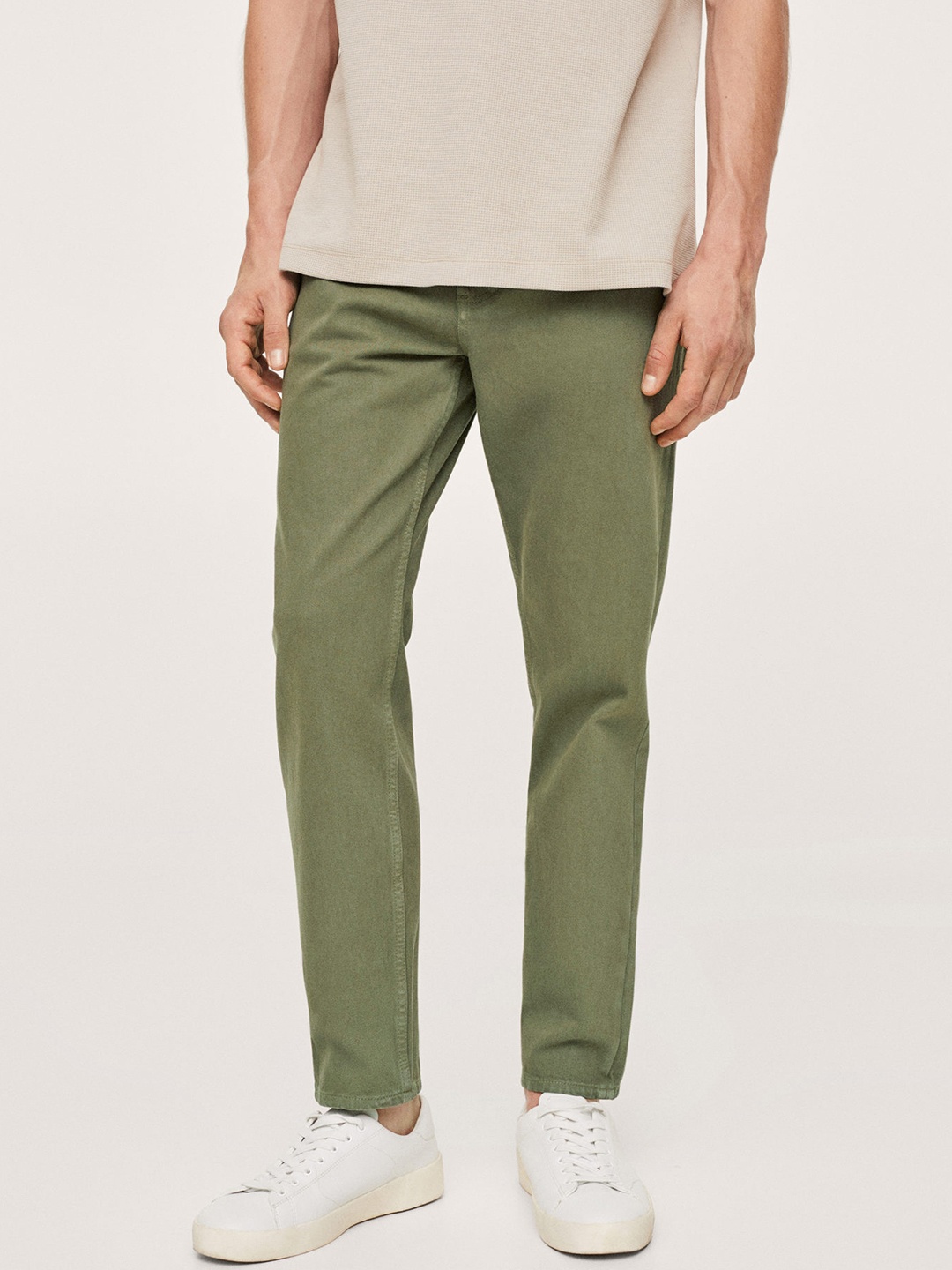 

MANGO MAN Men Olive Green Cotton Tapered Fit Jeans