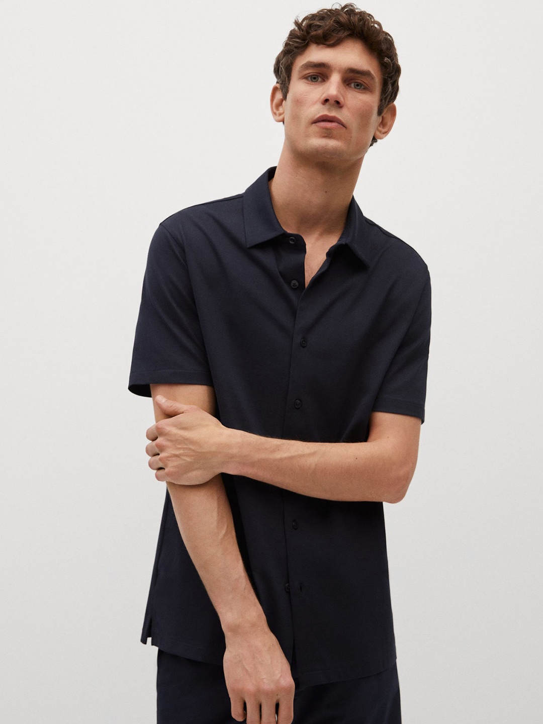 

MANGO MAN Men Navy Blue Solid Casual Shirt