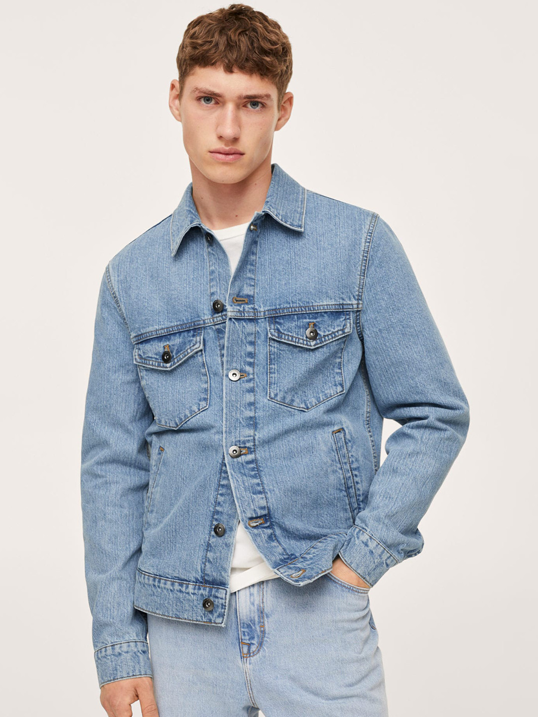 

MANGO MAN Men Blue Pure Cotton Solid Denim Jacket