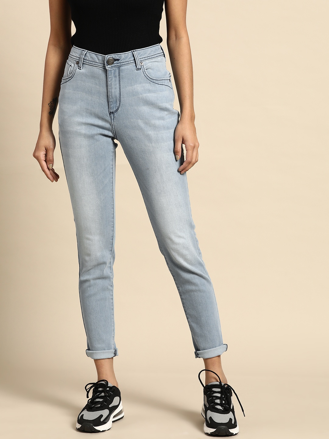 

United Colors of Benetton Women Blue Skinny Fit Light Fade Stretchable Jeans