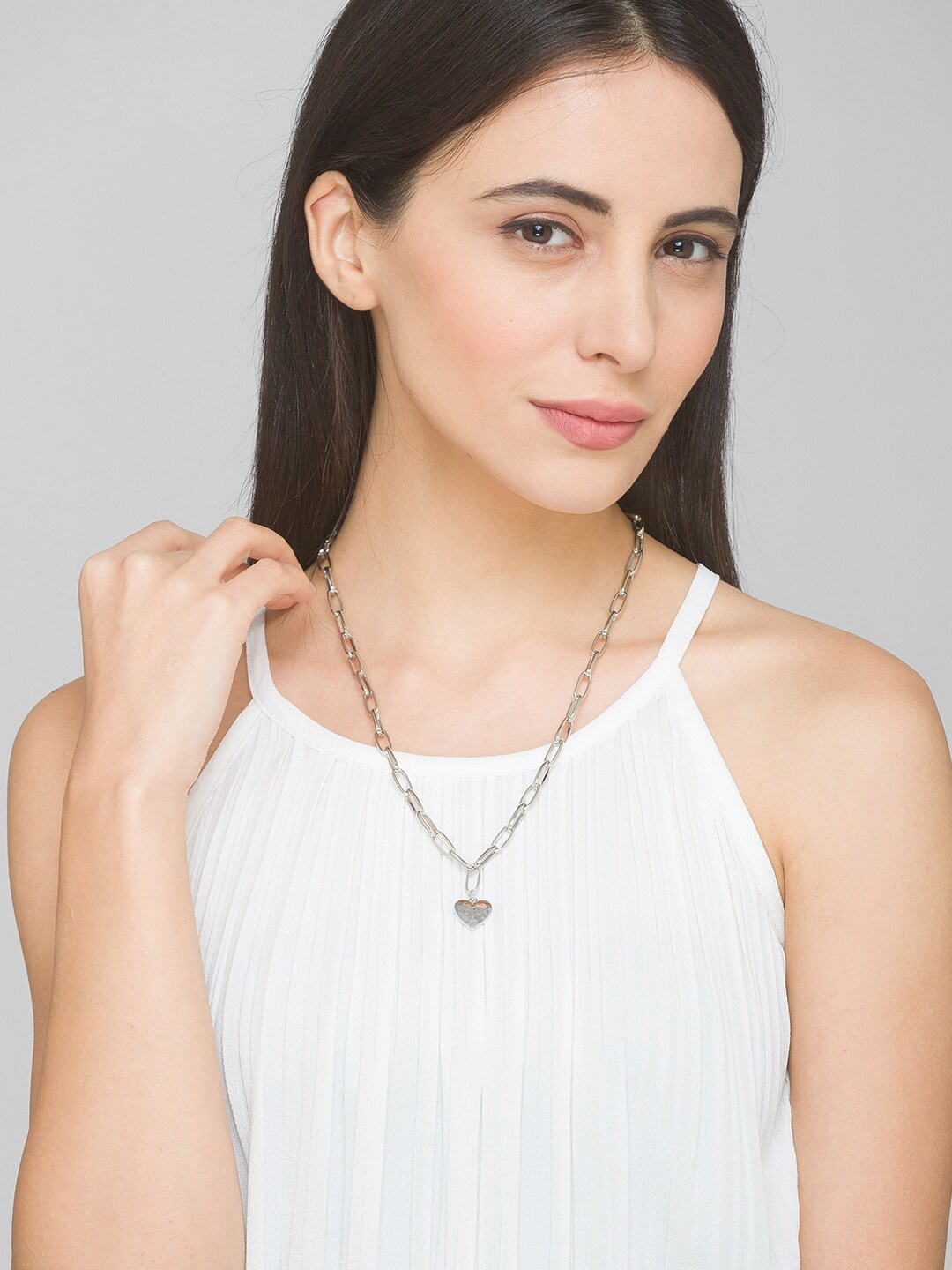 

Lilly & sparkle Silver-Toned Silver Silver-Plated Sparkling Heart Shaped Necklace