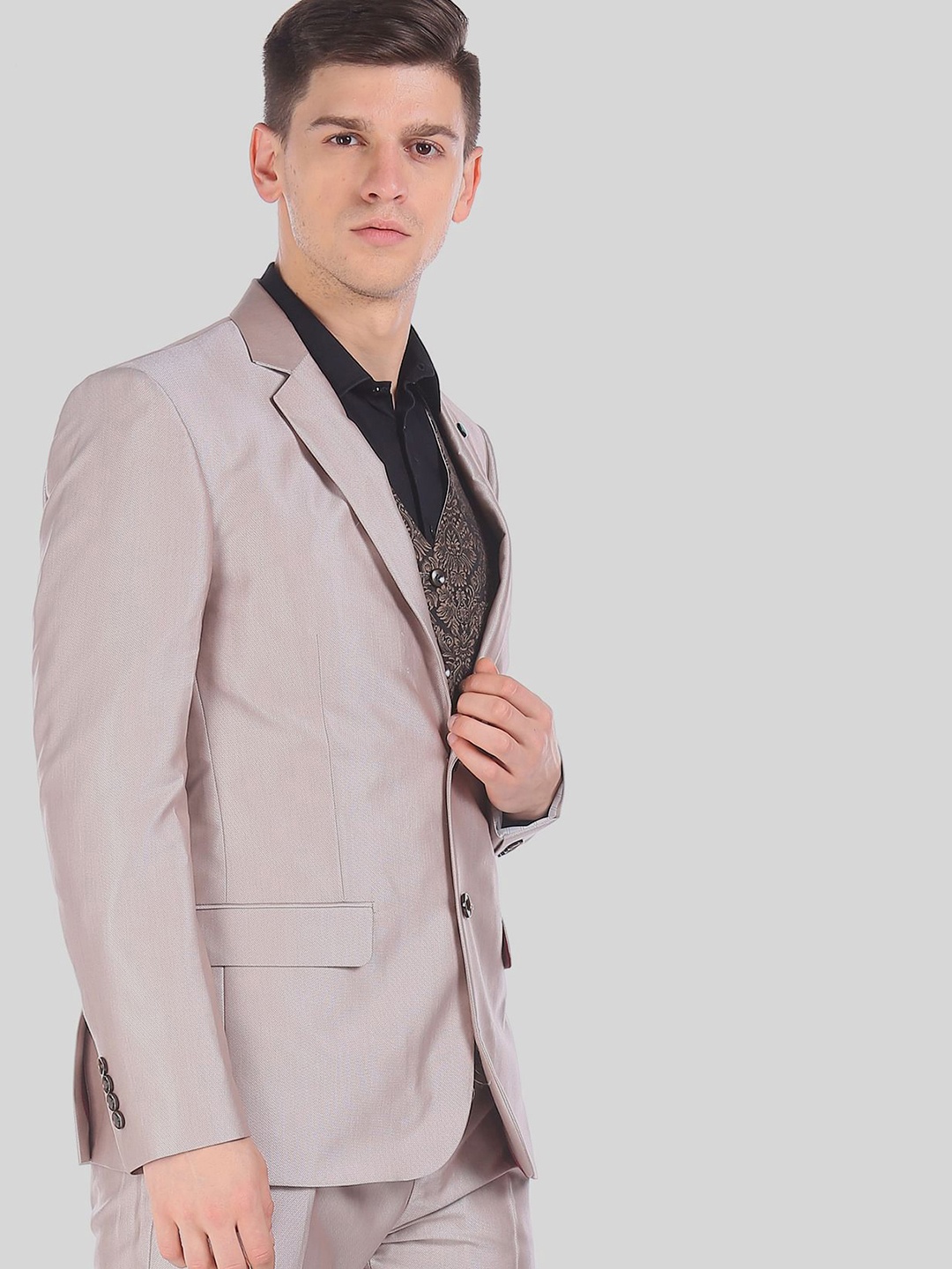 

Arrow Men Beige & Brown Reversible Vest Single Breasted Three Piece Suit