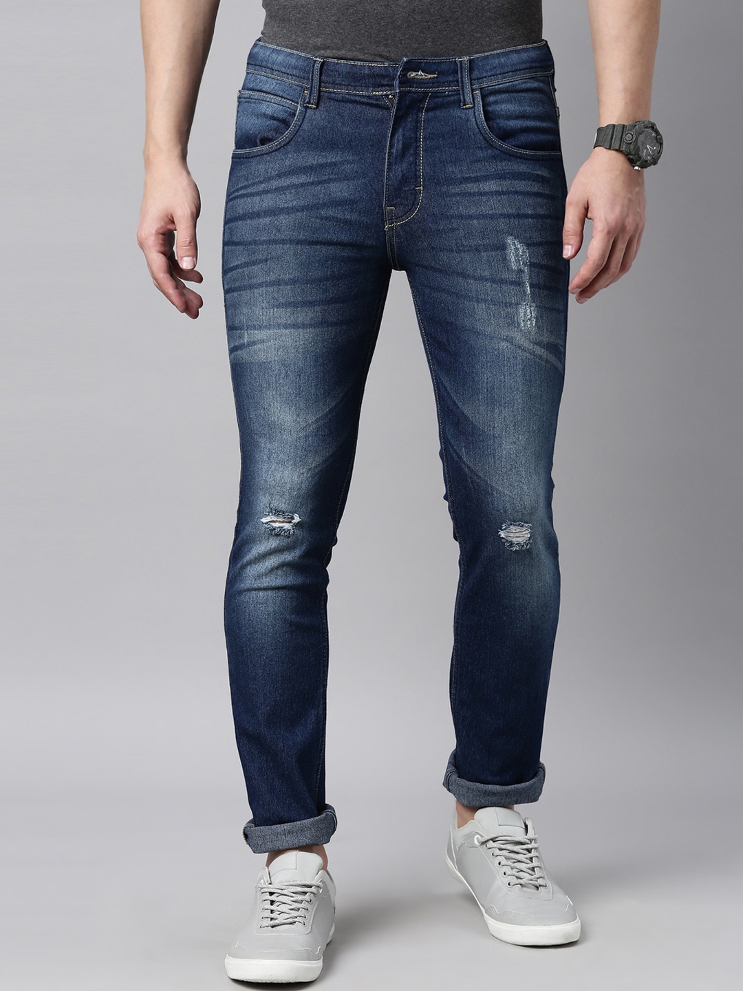 

Chennis Men Blue Slim Fit Mildly Distressed Light Fade Stretchable Jeans