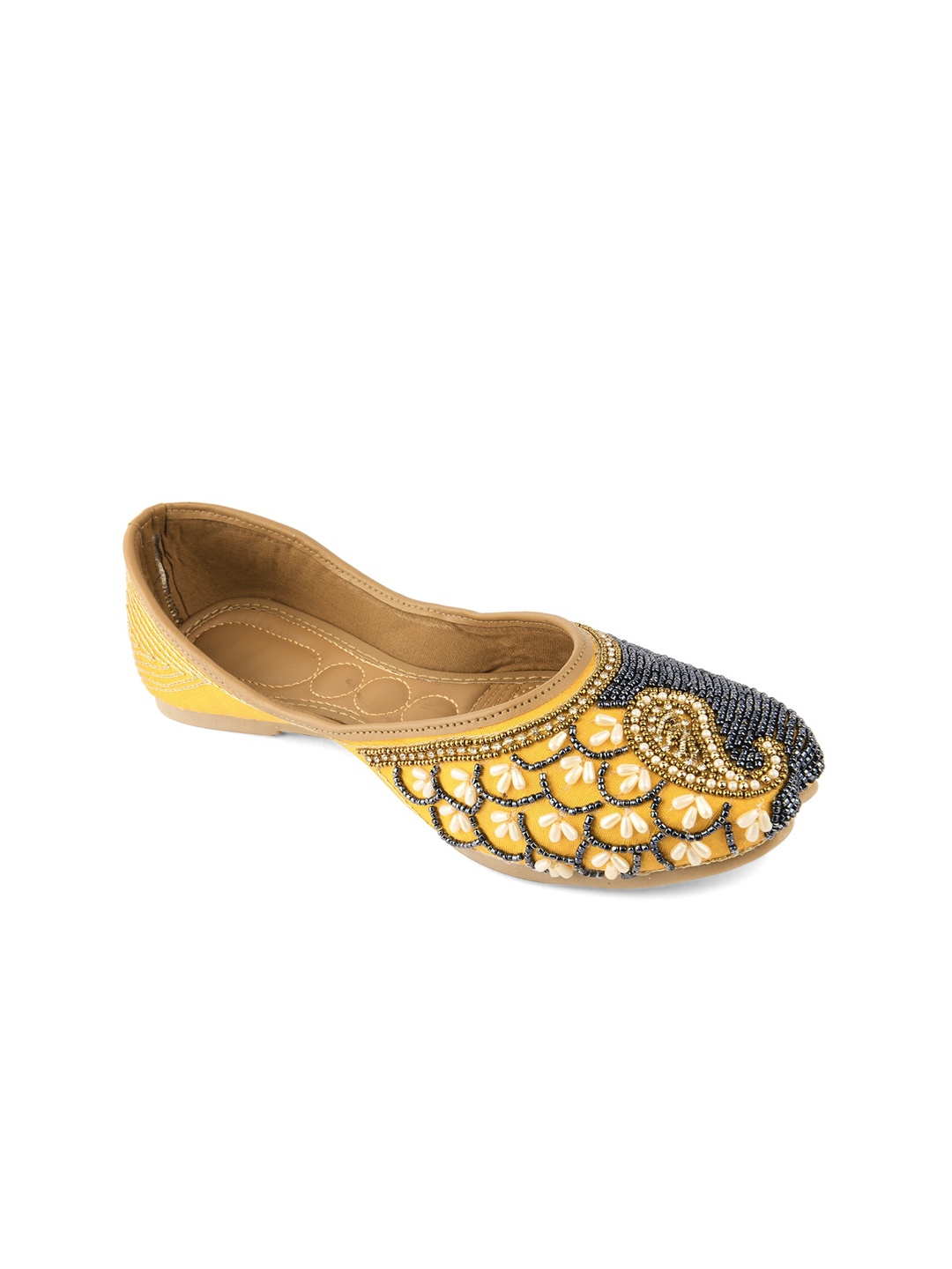 

DESI COLOUR Women Yellow Ethnic Mojaris Flats