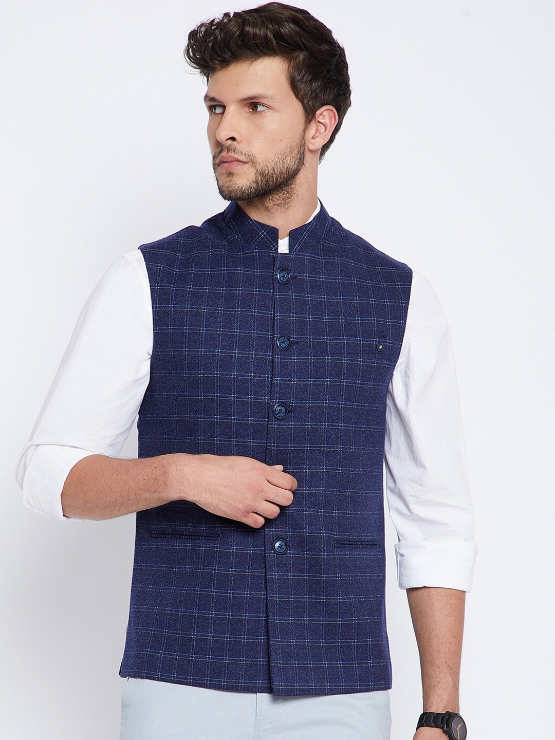 

Crimsoune Club Men Navy Blue & White Checked Wool Waistcoat