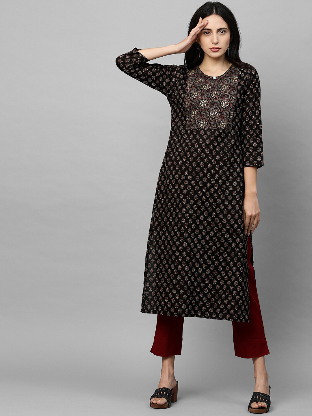 

FASHOR Women Black & Maroon Leheriya Printed Pure Cotton Kurta with Trousers