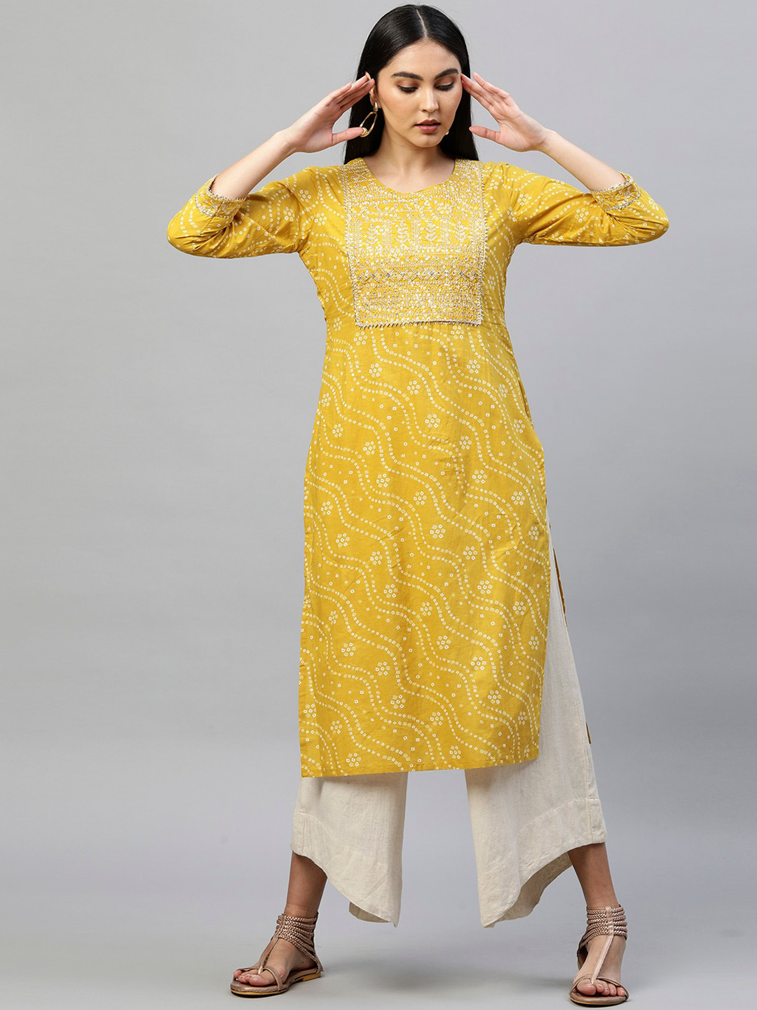 

FASHOR Women Yellow Bandhani Printed Thread Work Kurta