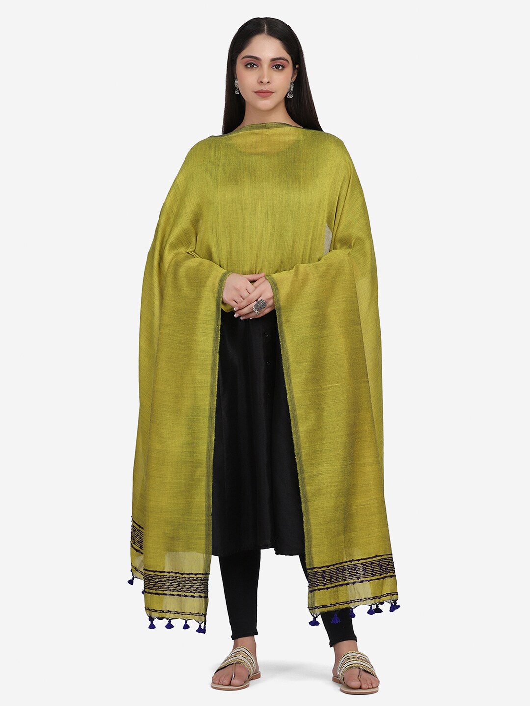 

THE WEAVE TRAVELLER Green & Blue Solid Dupatta