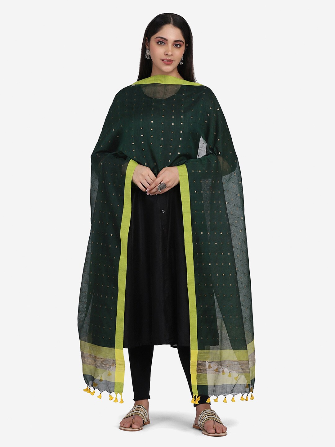 

THE WEAVE TRAVELLER Green & Gold-Toned Woven Design Dupatta with Sequinned