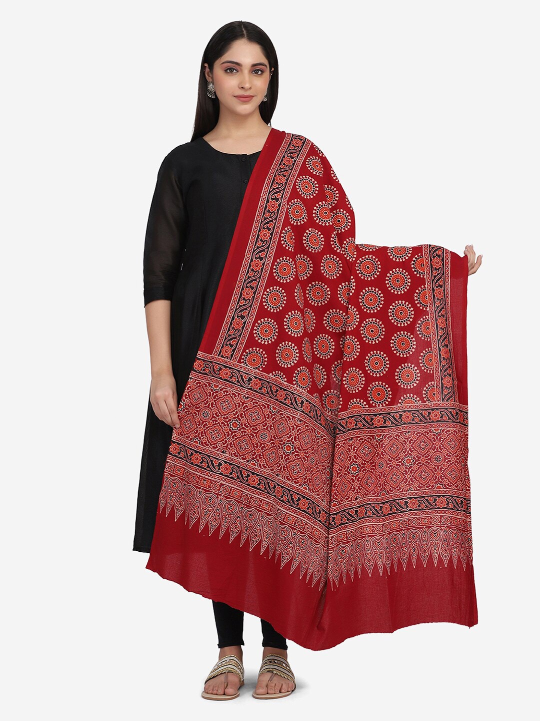 

THE WEAVE TRAVELLER Red & Black Ethnic Motifs Printed Pure Cotton Block Print Dupatta