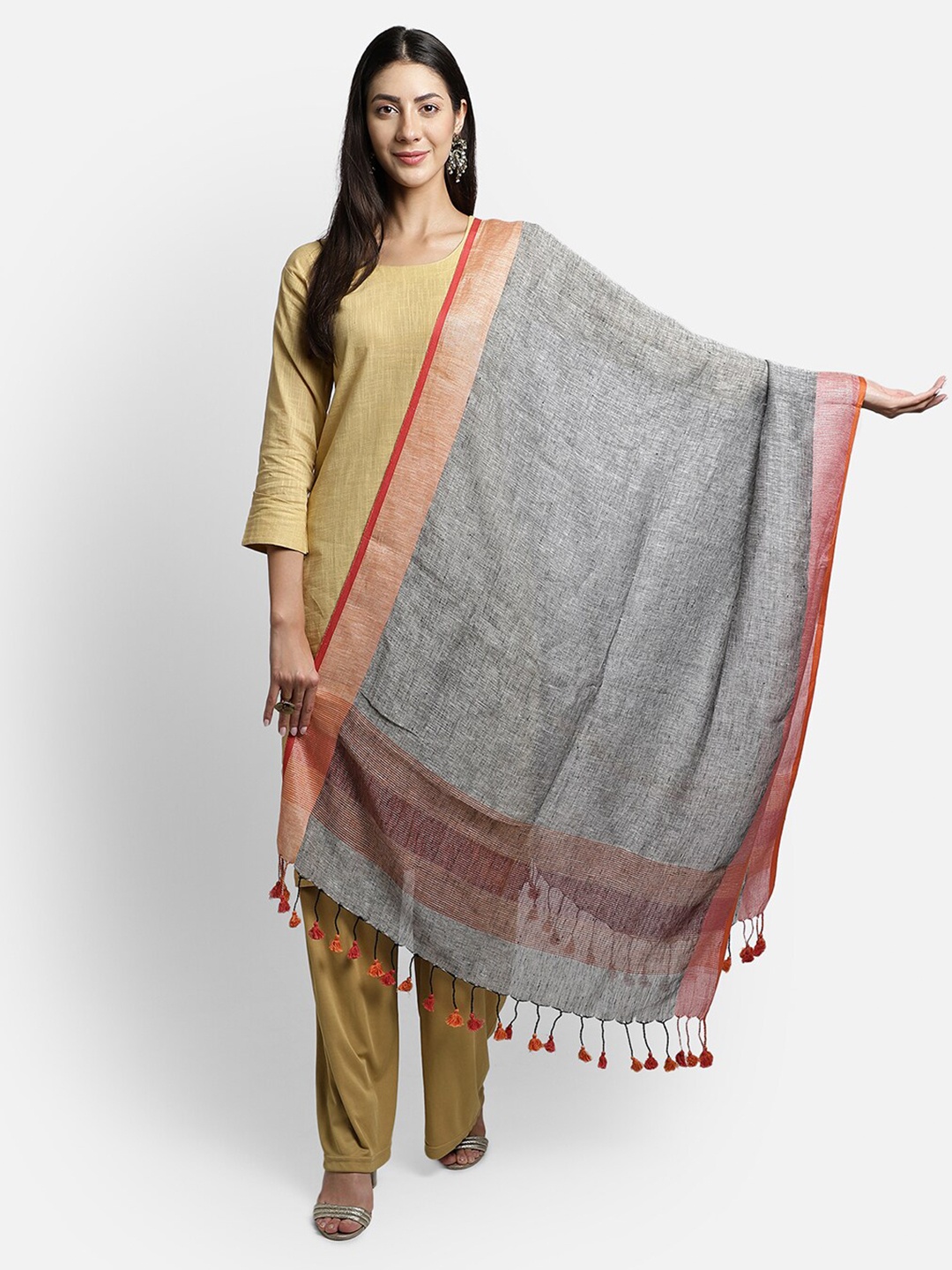 

THE WEAVE TRAVELLER Grey & Red Linen Dupatta with Zari
