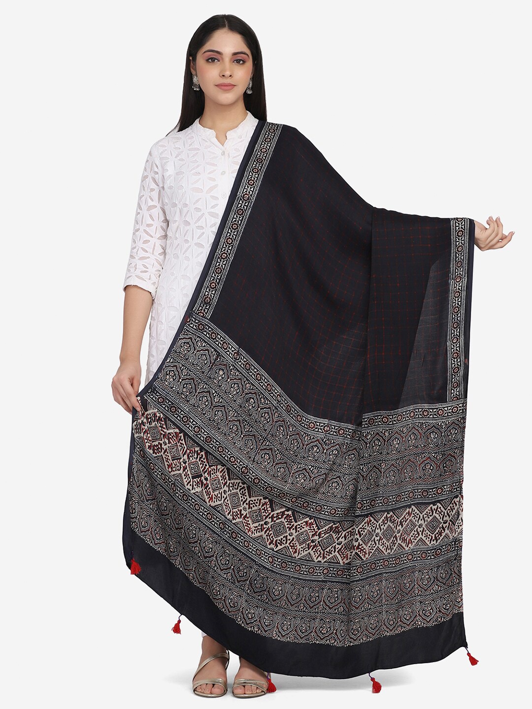 

THE WEAVE TRAVELLER Black & White Ethnic Motifs Printed Viscose Rayon Block Print Dupatta