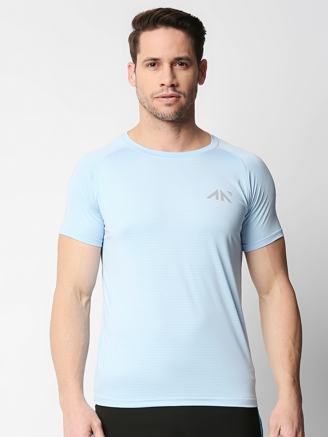 

AESTHETIC NATION Men Blue Slim Fit Hyper Mesh T-shirt