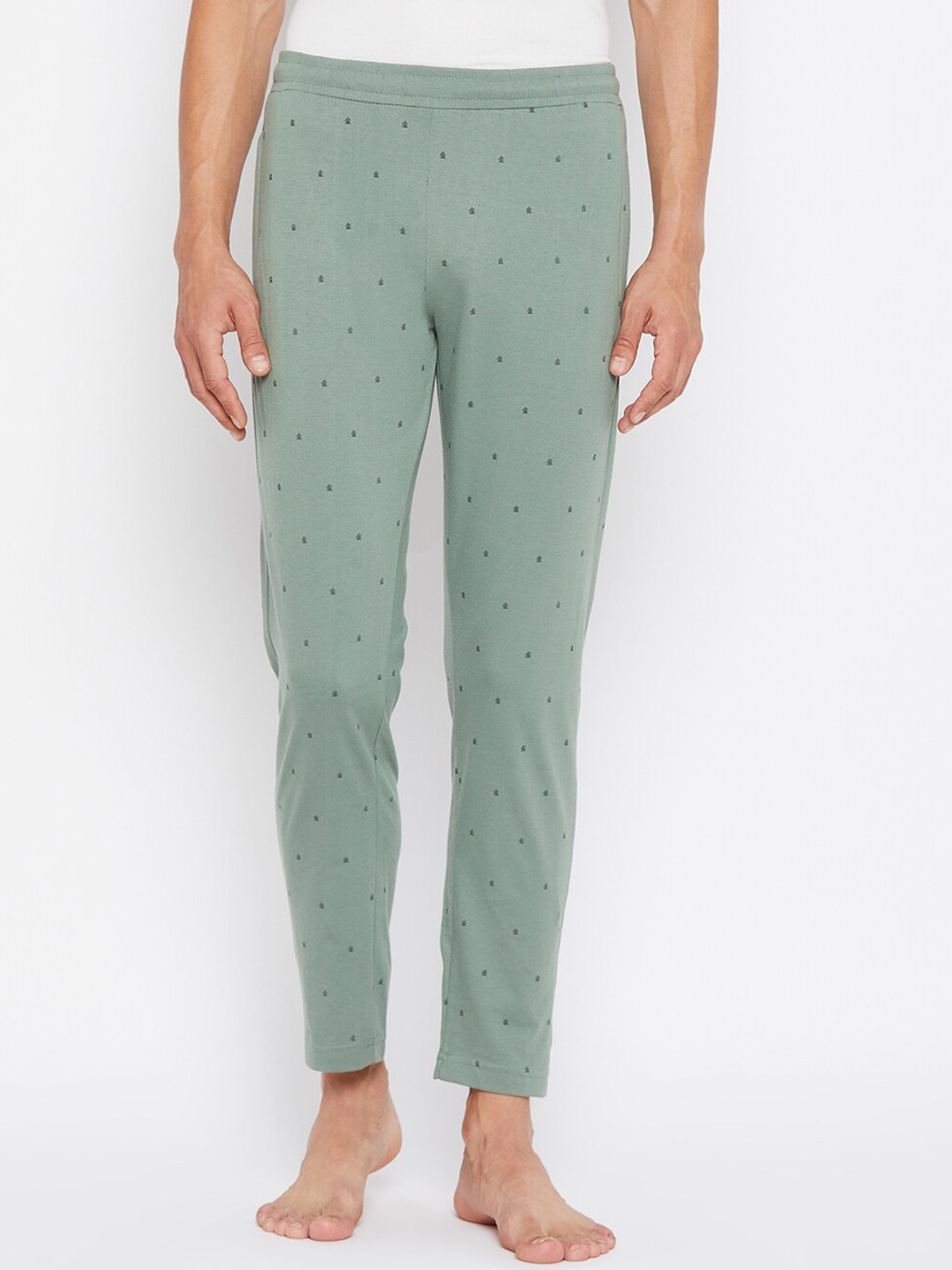 

Okane Men Green Printed Mid-rise Lounge Pants