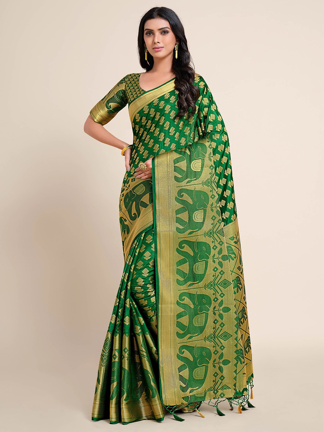 

MIMOSA Green & Gold-Toned Ethnic Motifs Zari Art Silk Kanjeevaram Saree