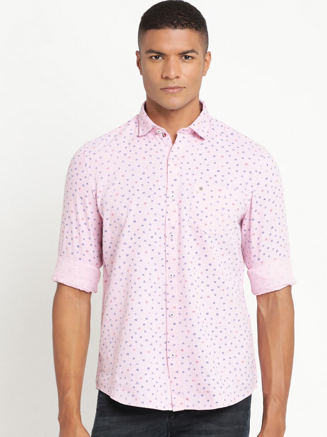 

Turtle Men Pink Slim Fit Opaque Printed Casual Shirt