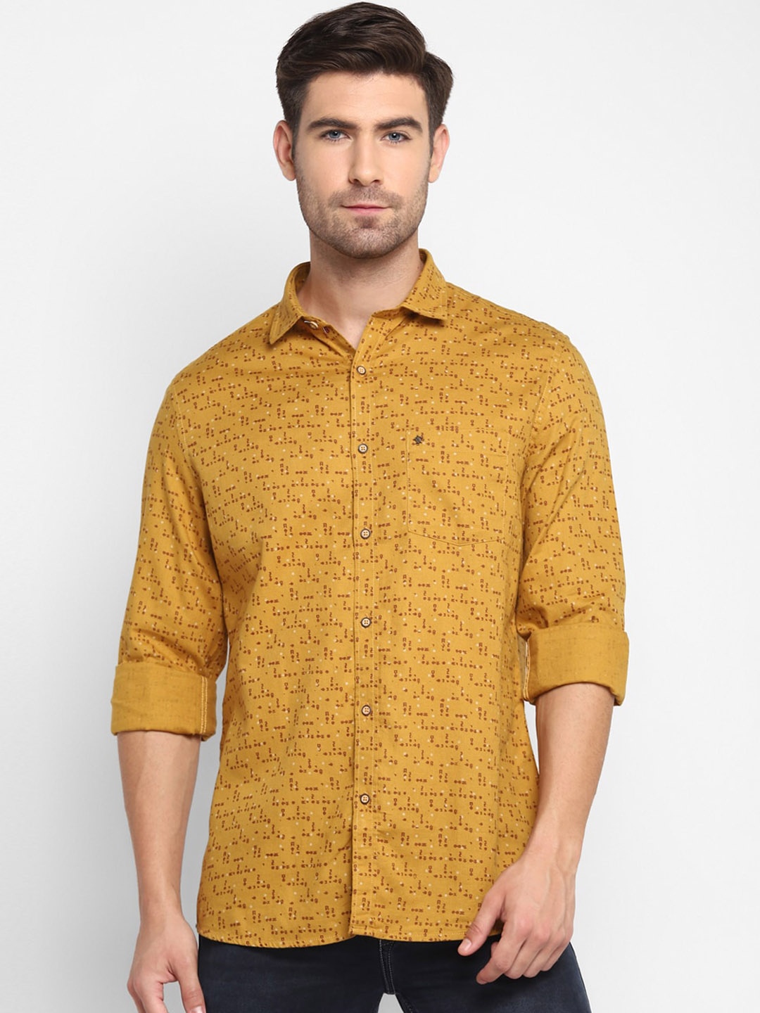 

Turtle Men Yellow & Red Slim Fit Opaque Printed Cotton Casual Shirt