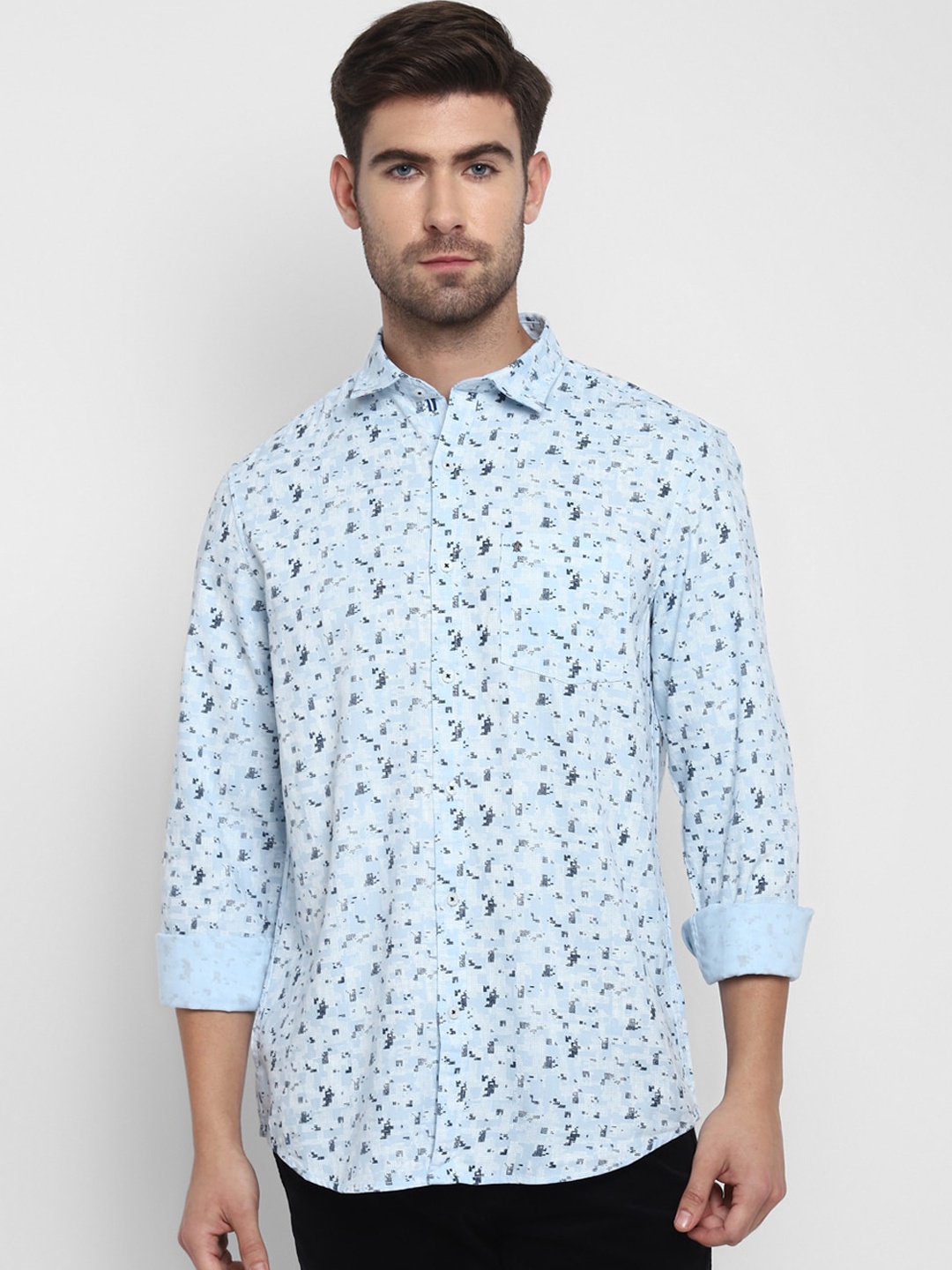 

Turtle Men Blue & Grey Slim Fit Opaque Printed Casual Shirt