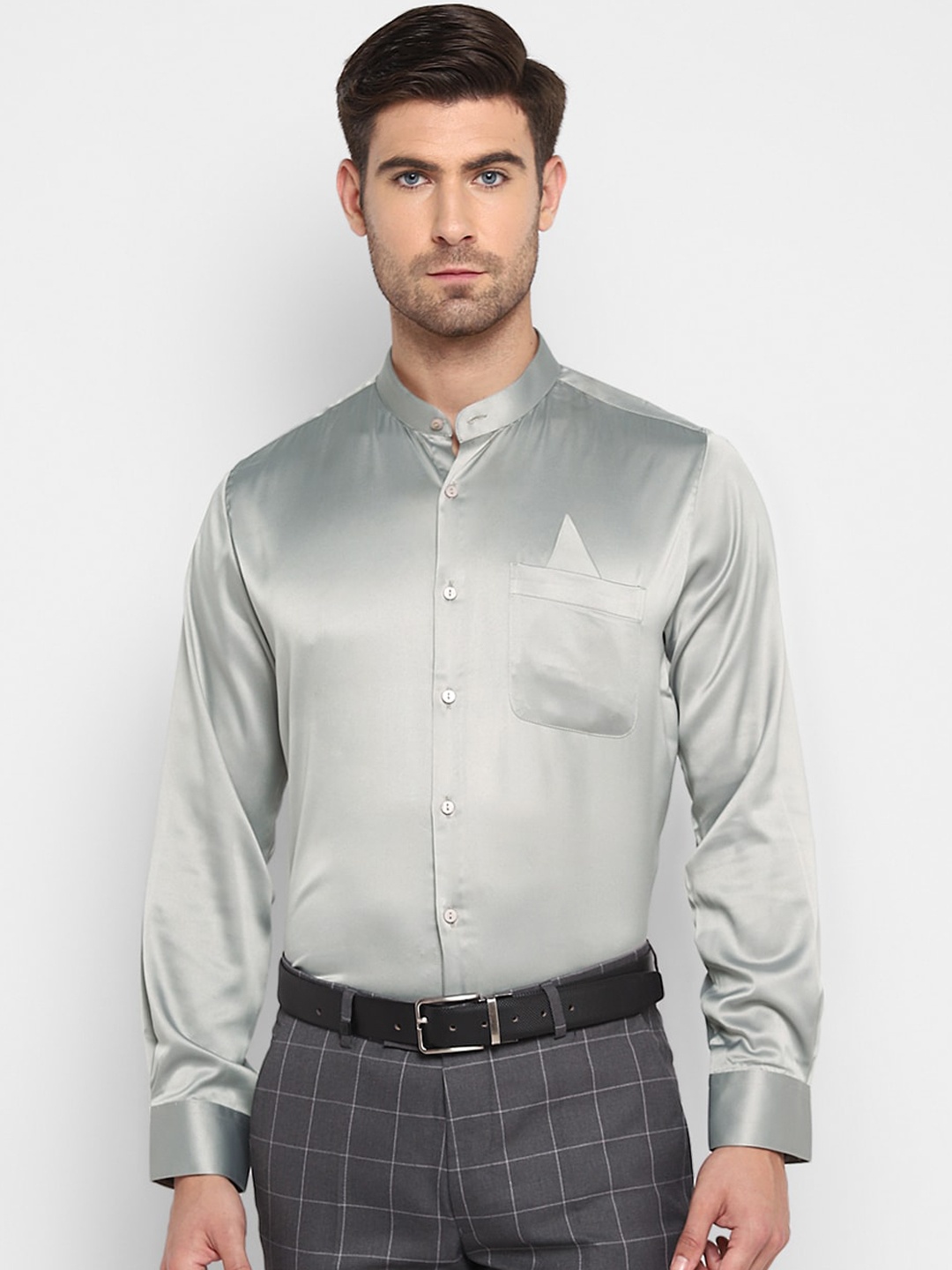 

Turtle Men Silver-Toned Opaque Formal Shirt