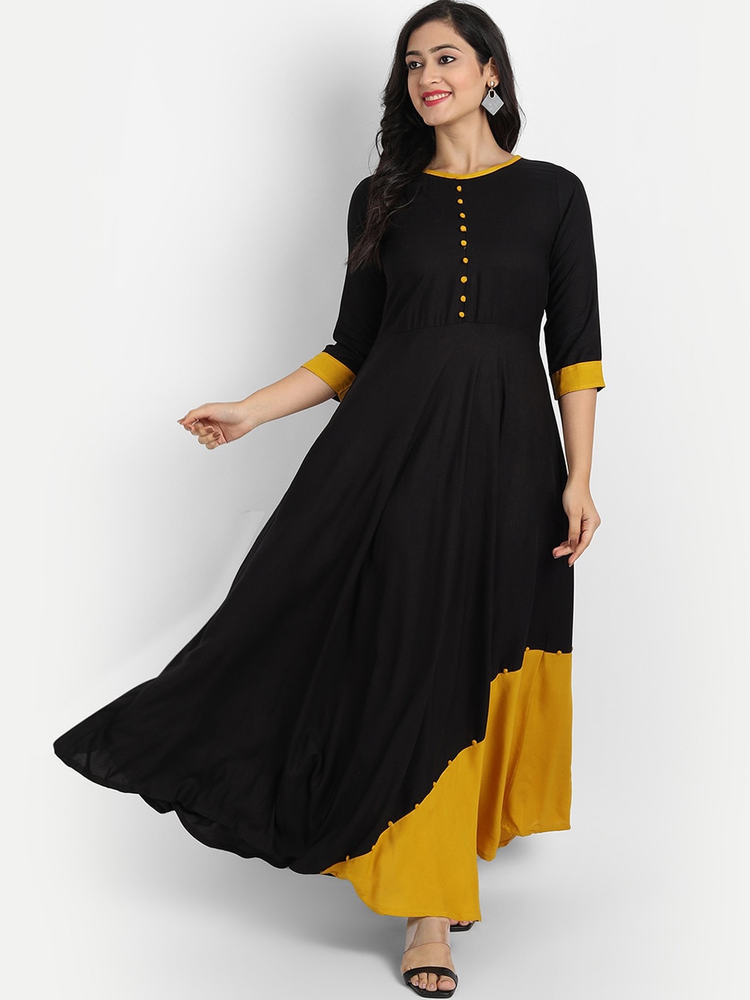 

Globon Impex Black & Mustard Yellow Liva Maxi Dress