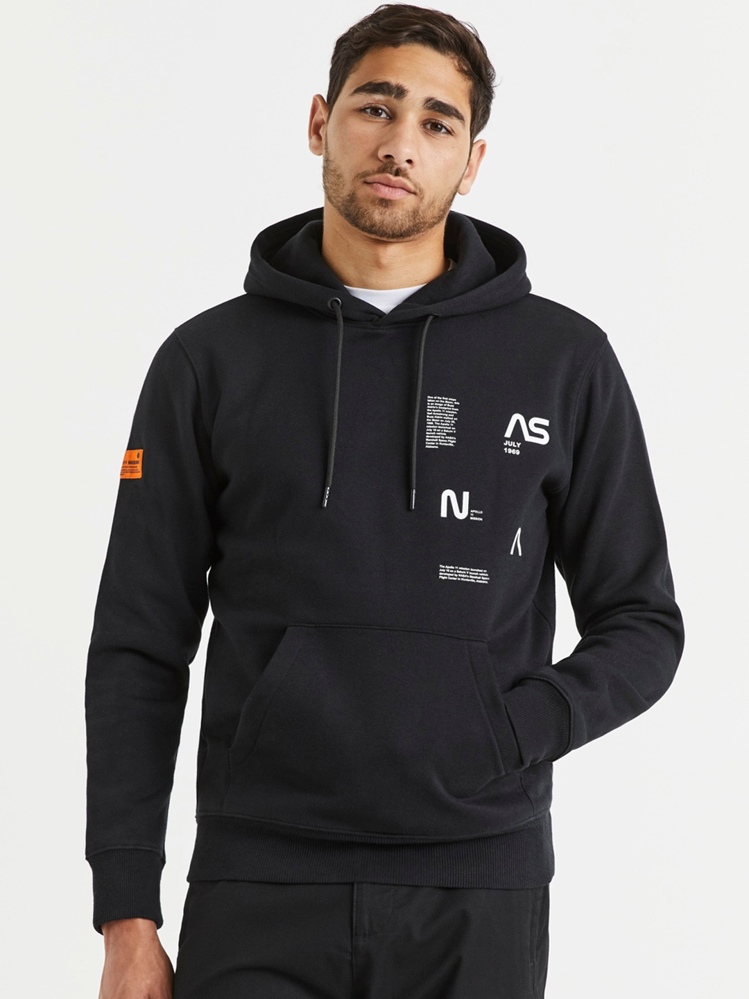 

Celio Men Black NASA Printed Hooded Sweatshirt