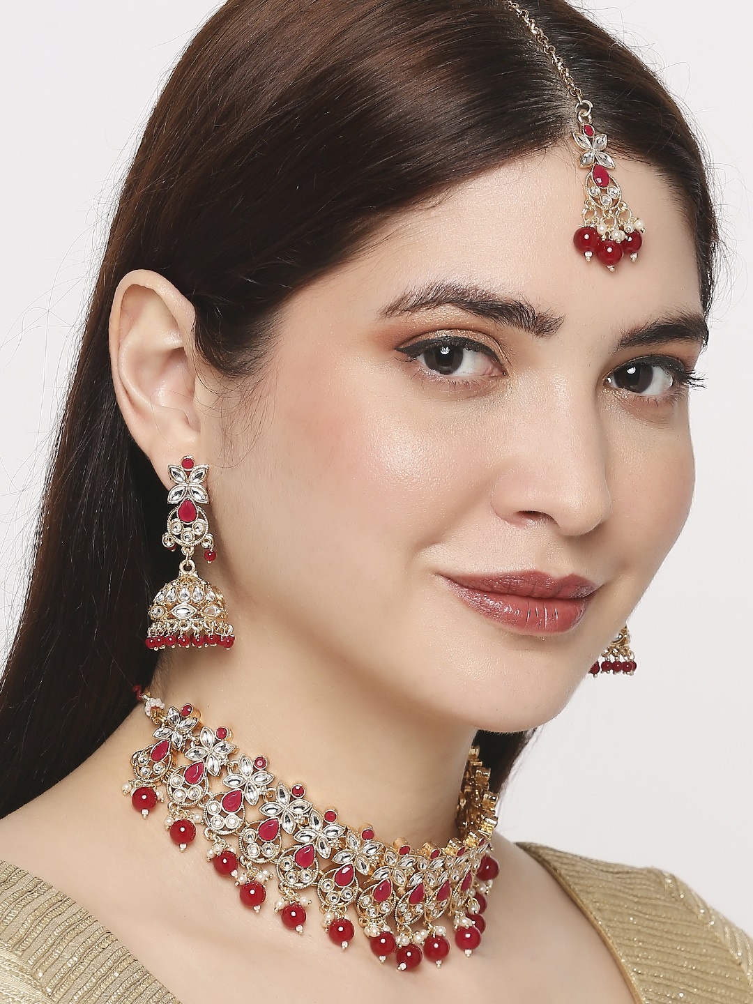 

OOMPH Gold-Toned & Red Kundan-Studded & Beaded Jadau Jewellery Set